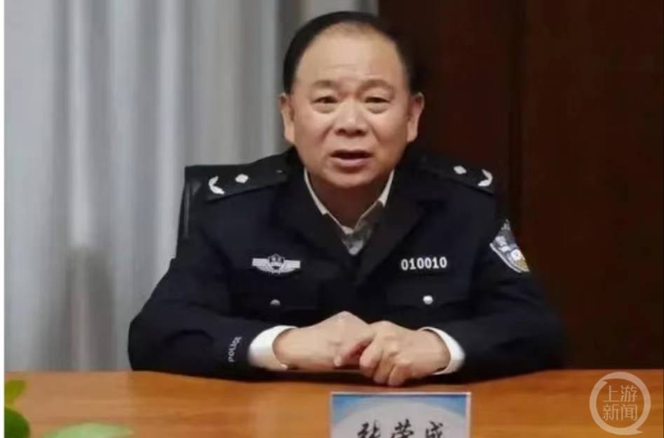 武汉公安系统同一天5名警察被查，知情人士称或与黄大发涉黑案有关-第1张图片-太平洋在线下载